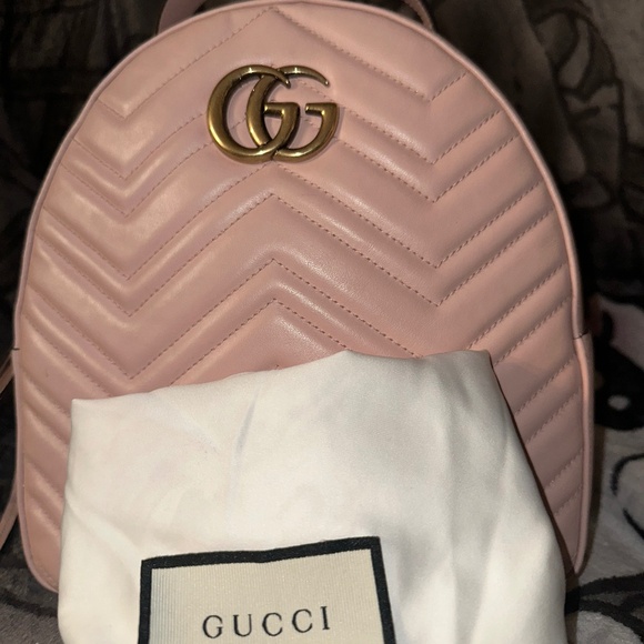 GUCCI MARMONT MATELASSE LEATHER BACKPACK - Picture 1 of 4